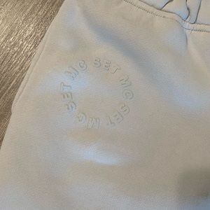 SET ACTIVE MC COLLAB (sold out)